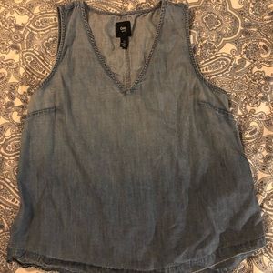 Gap Chambray tank